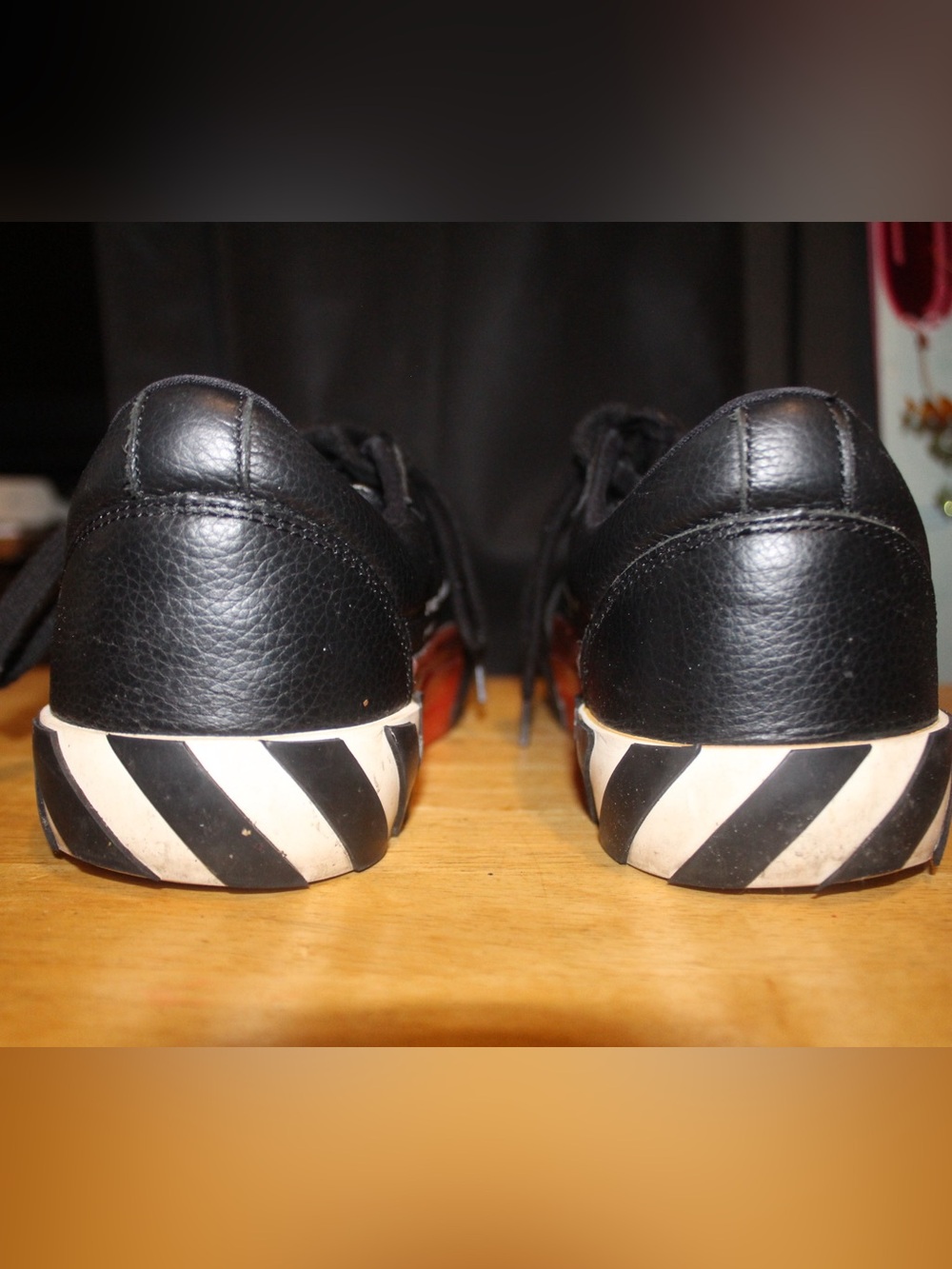 Off-White Black Leather Low-Top Sneakers with White Arrow & Striped Midsole - Picture 6 of 11